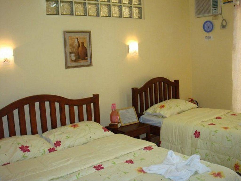Maxima De Boracay Appartement Balabag  Buitenkant foto