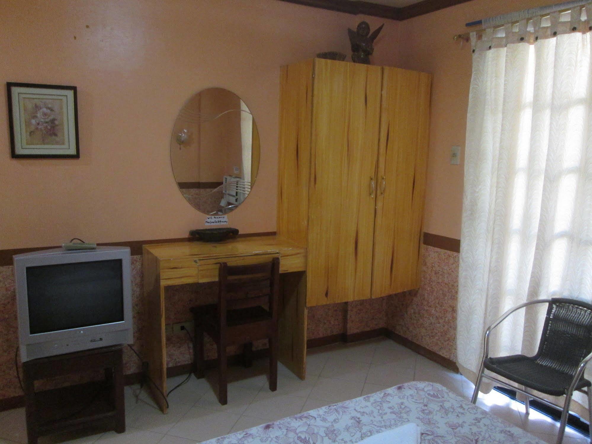 Maxima De Boracay Appartement Balabag  Buitenkant foto